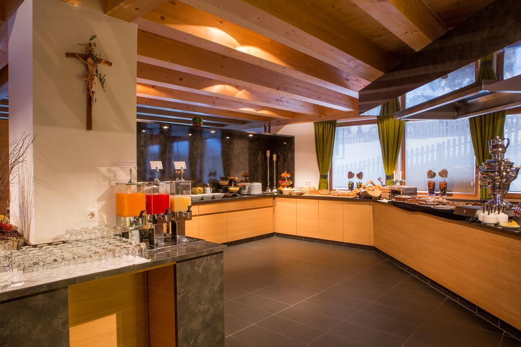 Hotel Rezia La Villa  Kültér fotó
