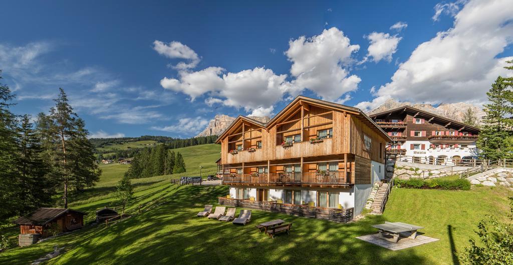 Hotel Rezia La Villa  Kültér fotó