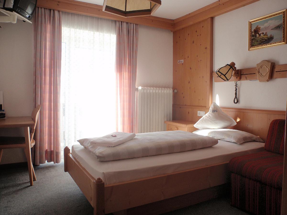 Hotel Rezia La Villa  Kültér fotó